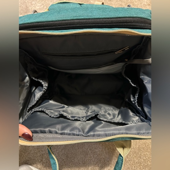 NWOT diaper bag with changing attachment - Picture 2 of 4